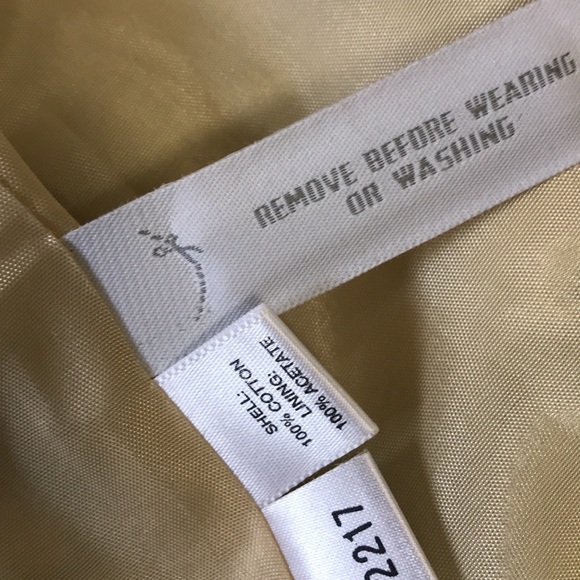 Loft Floral Blazer - Picture 15 of 16